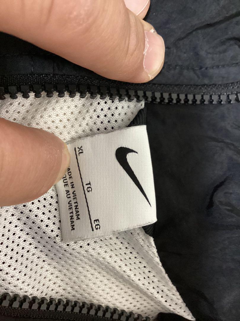 【人気品】NIKE 上下セットアップ　刺繍スウッシュ　ナイロンジャケット　パンツ