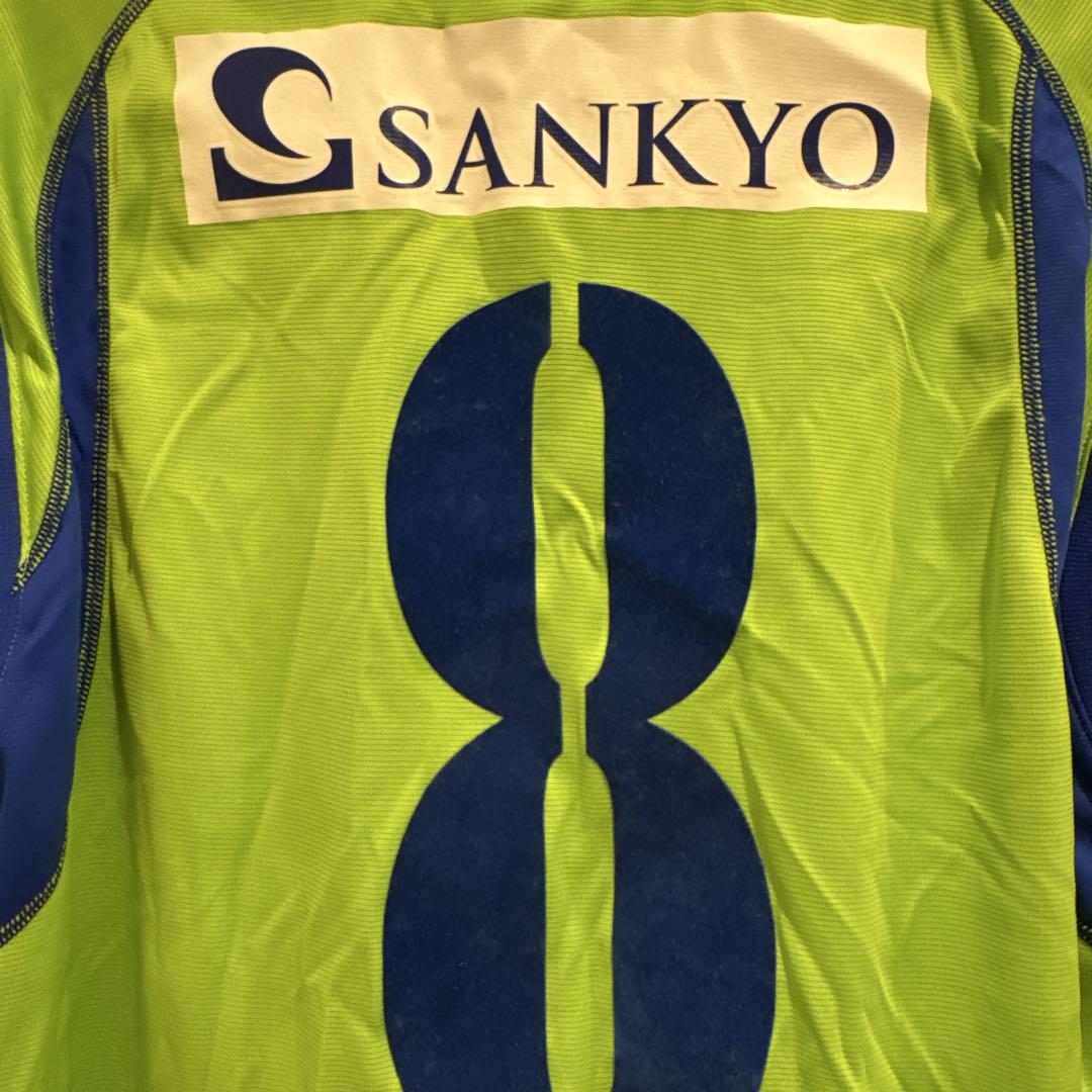 サッカー　湘南ベルマーレ　ユニフォーム