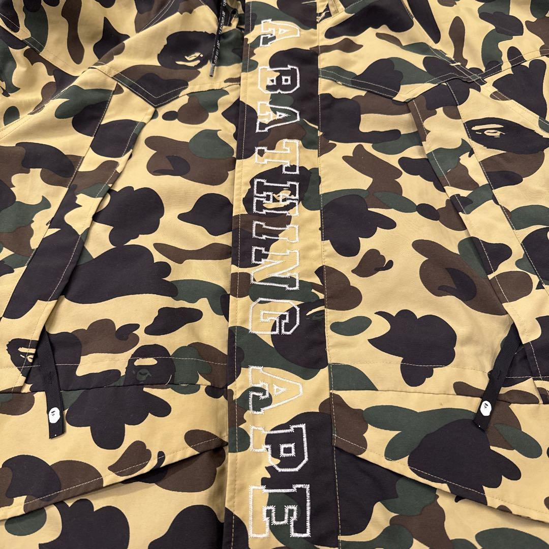 A BATHING APE カモフラ マウンテンパーカー