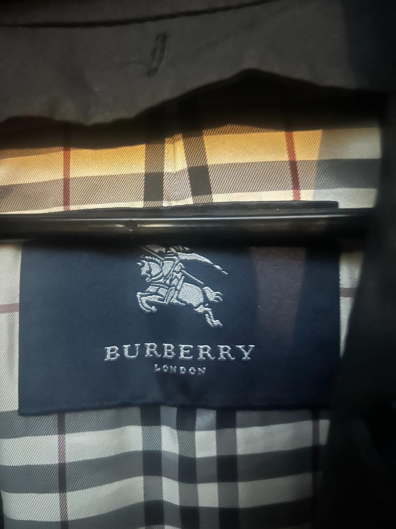 Burberry トレンチコート　べルト付　00年代以降モデル