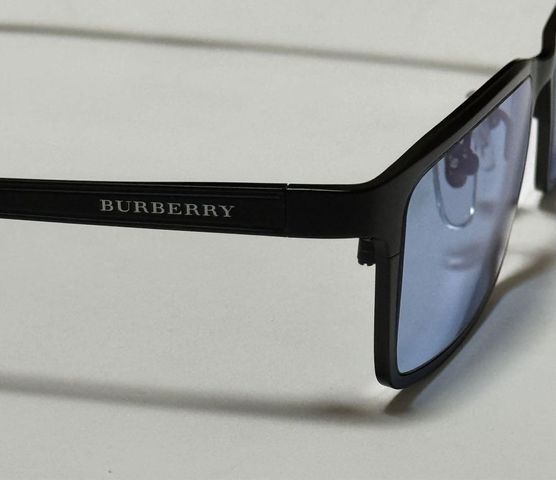 BURBERRY