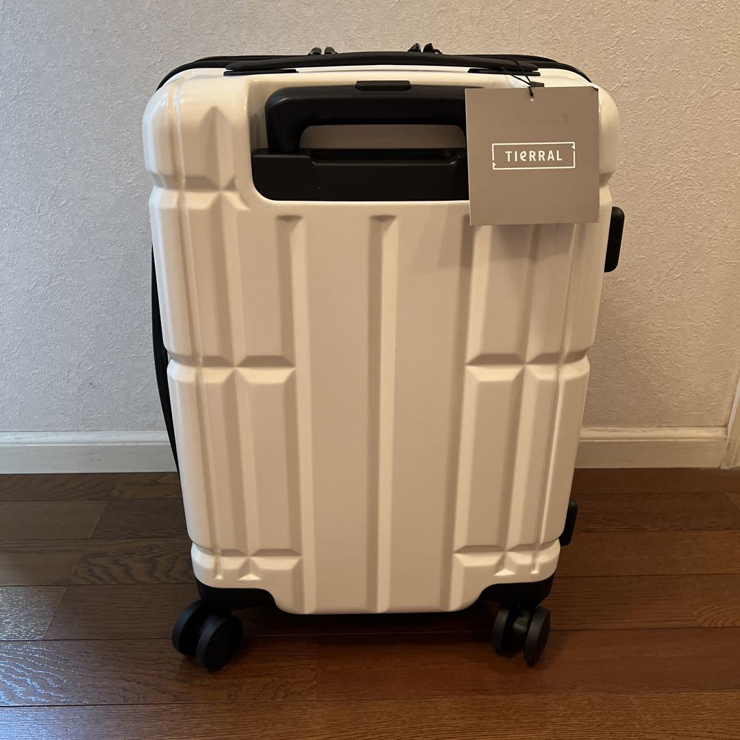 ●よしぼん●新品　TIERRAL  ティエラル　スーツケース　機内持ち込み