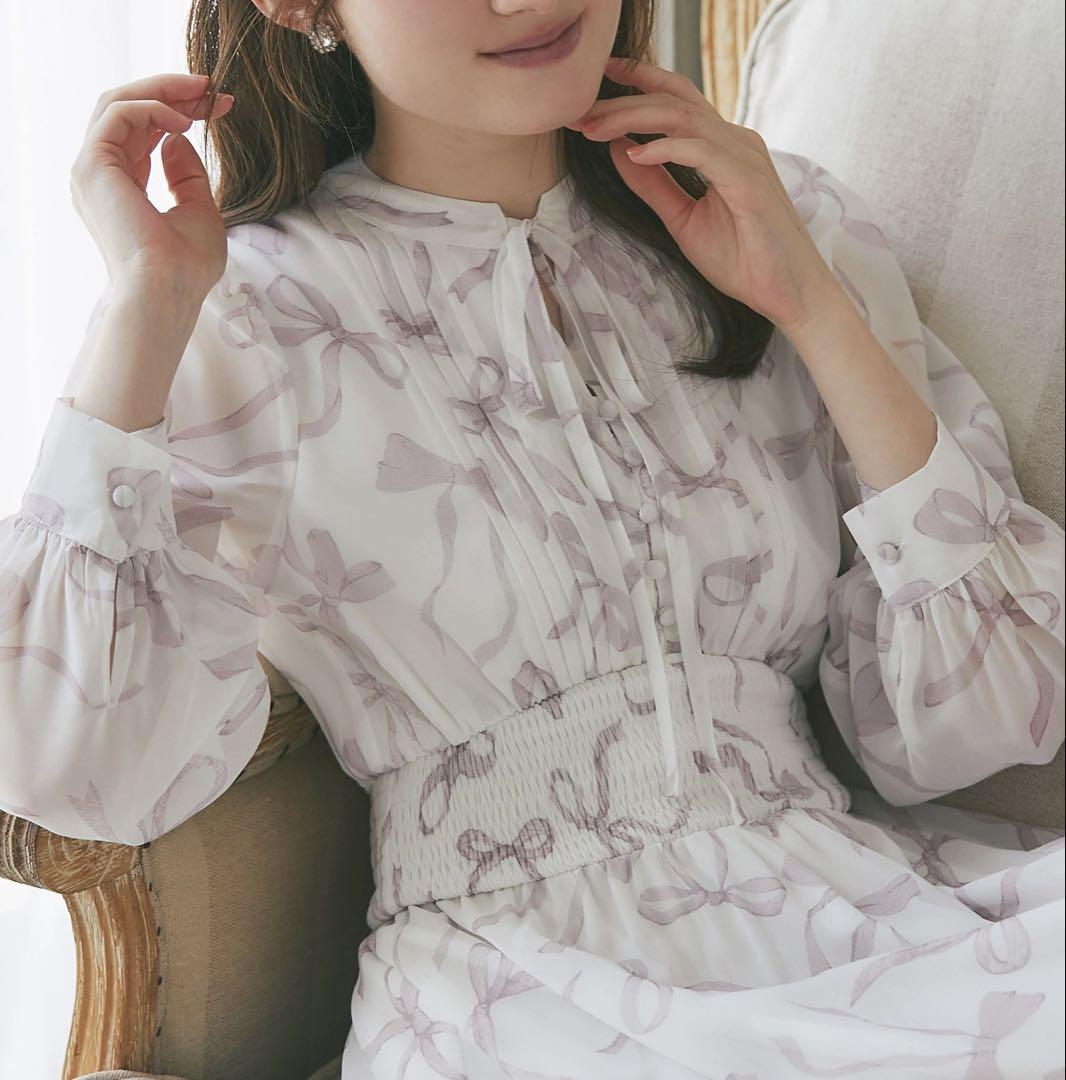 tocco closet りぼん付きリボンプリントウエストシャーリングワンピース
