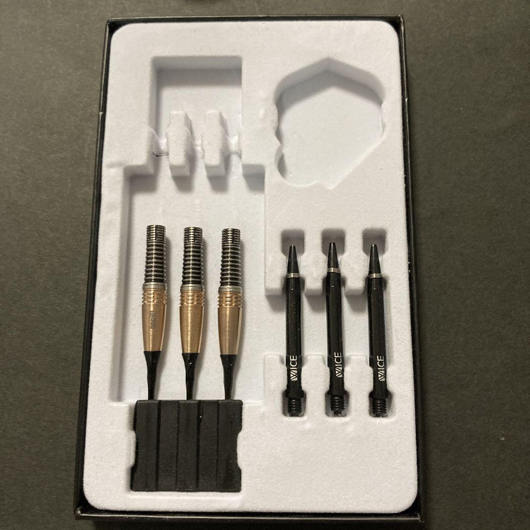 美品　レア物　定価12100　ワンエイティガッツ 山形明人モデル 2BA 20g