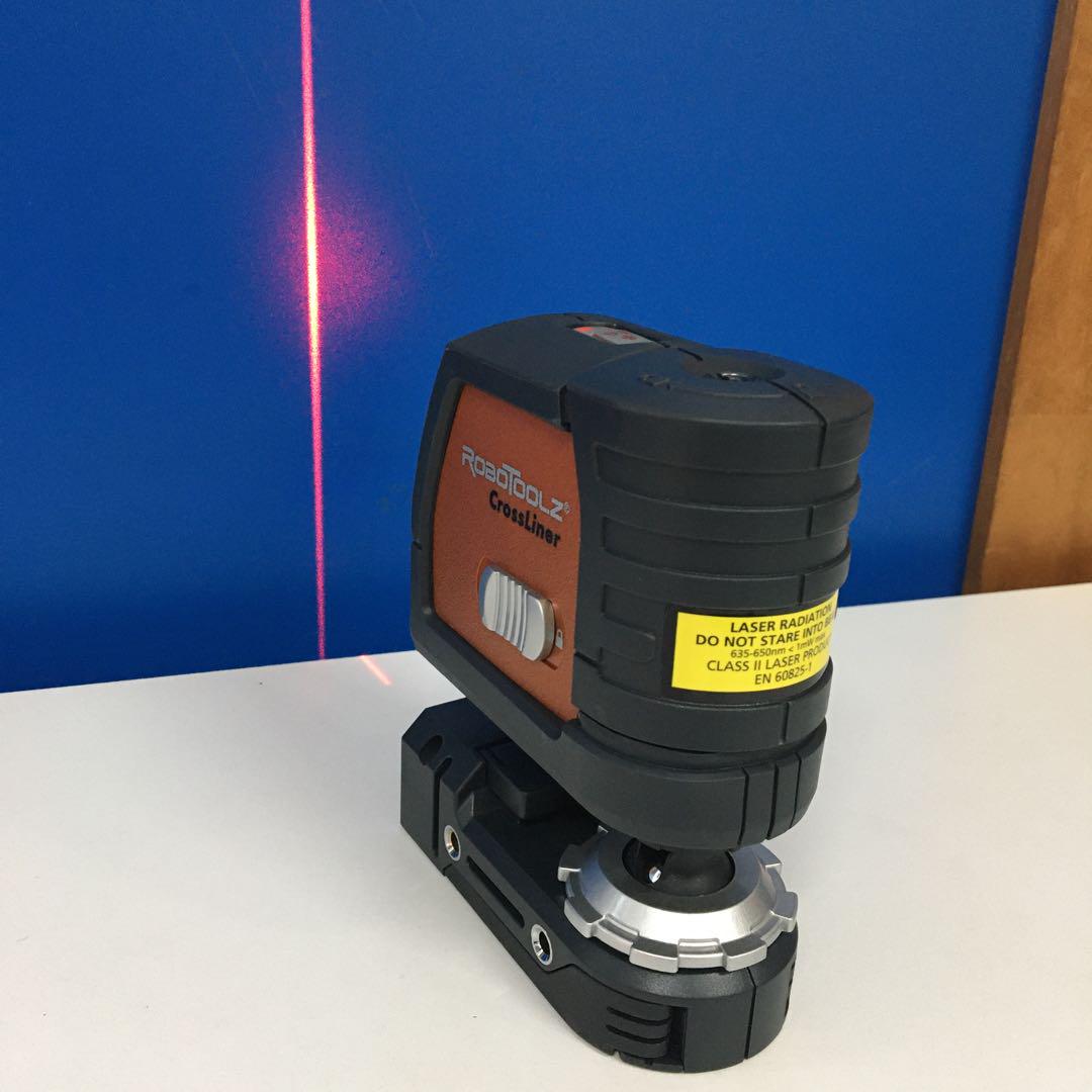 美品 ROBO TOOLZ レーザー墨出し器 レベル  RT-7715-2