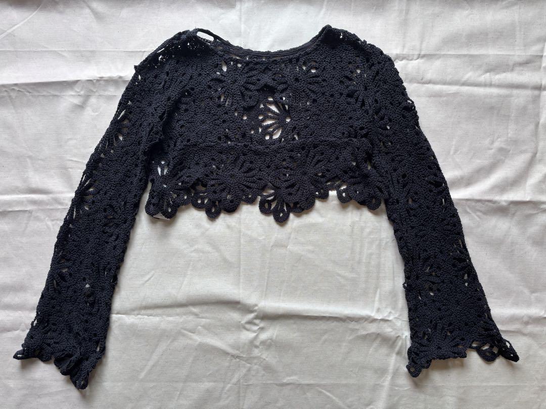 LACE TOP