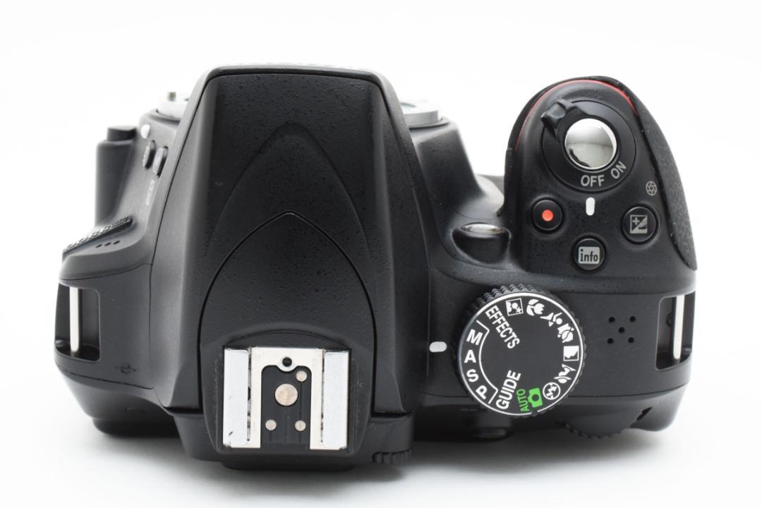美品 ニコン D3300　デジタル ボディ ショット枚数　16312枚　M312