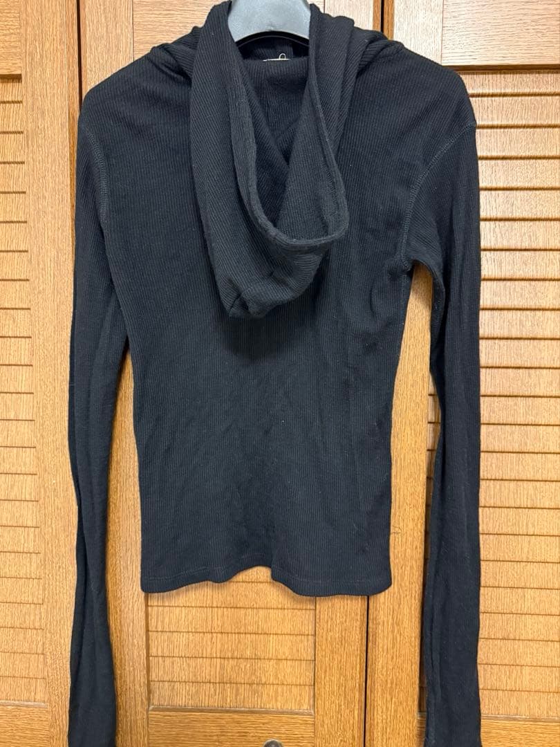 CLANE WOOL RIB HOODED TIGHT TOPS CLANE WOOL RIB HOODED TIGHT TOPS