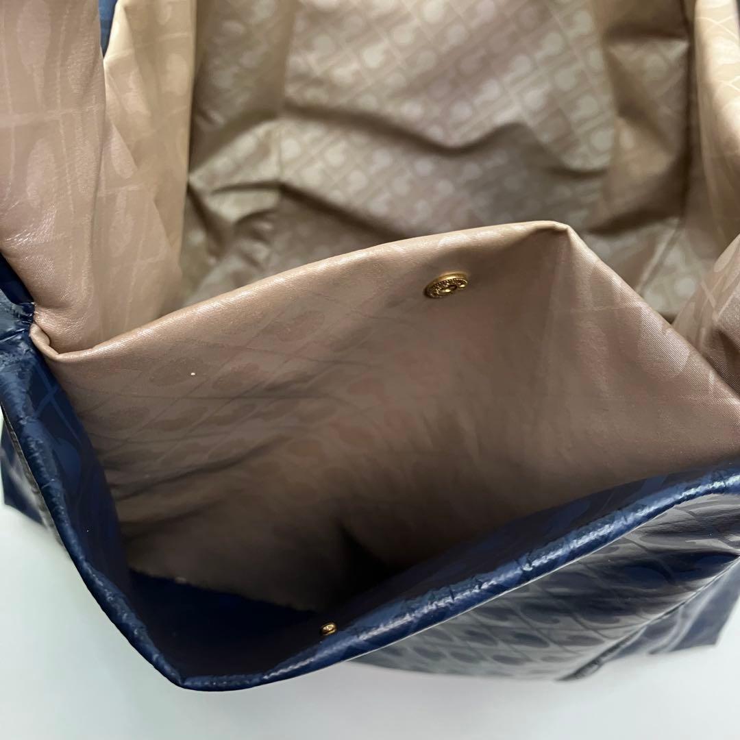 ゲラルディーニ ソフティ リバーシブル トートバッグ ベージュ ネイビー ゲラルディーニ ソフティ リバーシブル トートバッグ ベージュ ネイビー