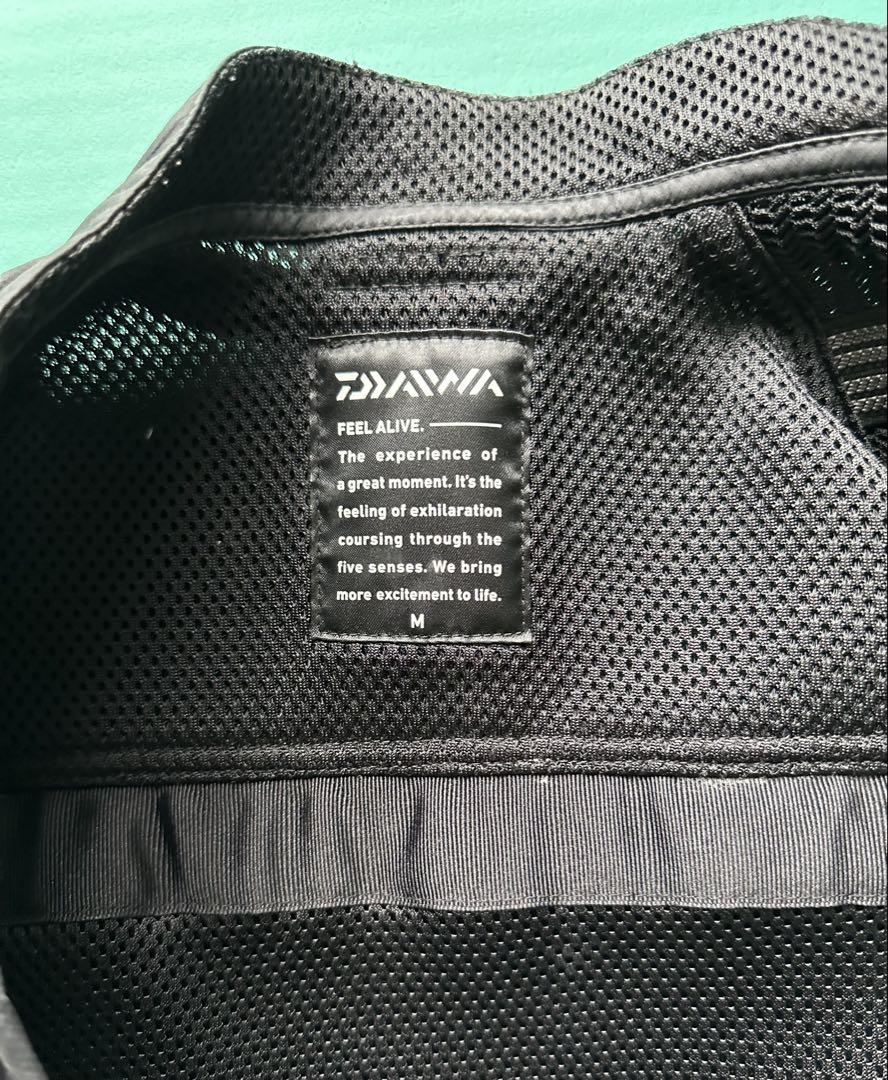 Daiwa SPECIAL フィッシングベスト Mサイズ　中古品
