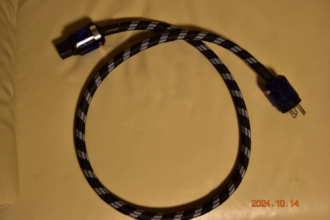 電源ケーブル リアルケーブル（フランス製）