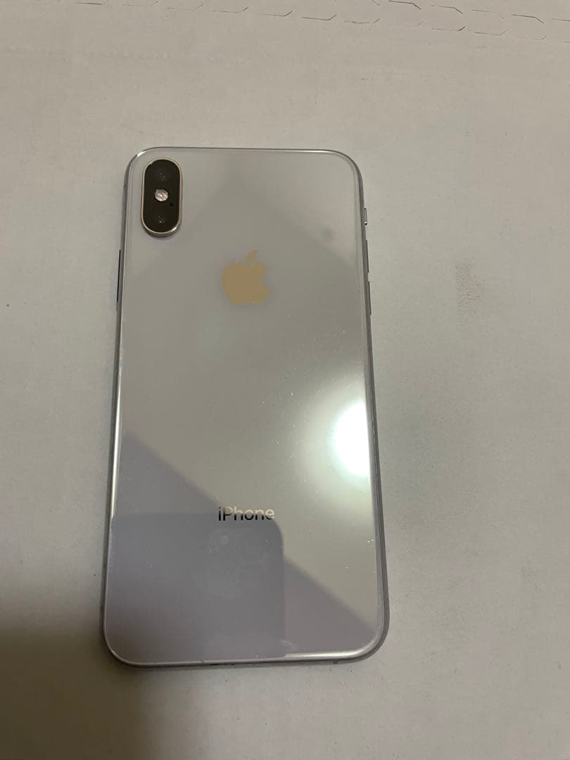 m*i様 iPhone Xs 64GB
