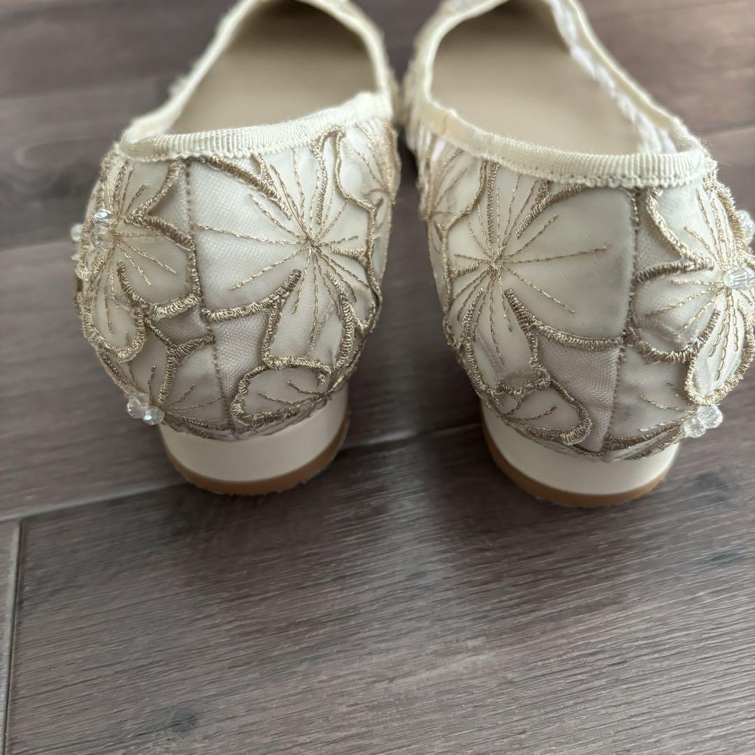 RANDA シアーフラワーフラットパンプス