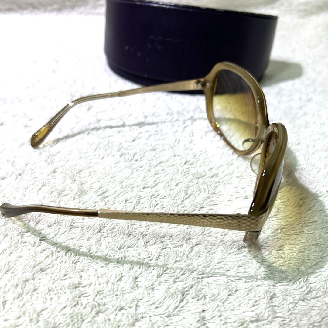 極美品　OLIVER PEOPLES サングラス　ゴールド　61◻︎14-135 極美品 OLIVER PEOPLES サングラス ゴールド 61◻︎14-135