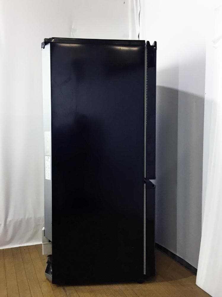 送料無料★三菱 146L 冷蔵庫 【MR-P15T-B】 送料無料★三菱 146L 冷蔵庫 【MR-P15T-B】