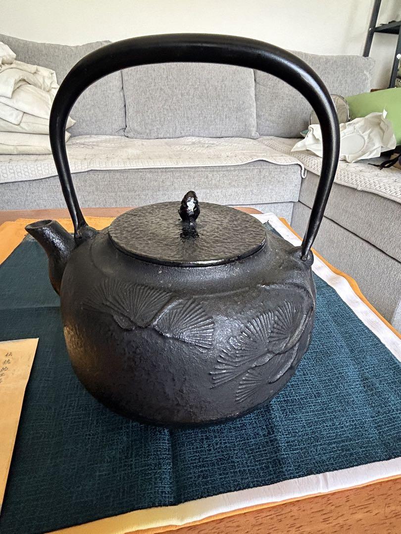 南部鉄器 鉄瓶 2L 鉄分補給　松 文様　新品