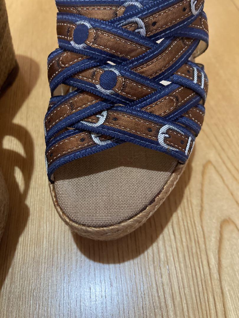 Christian Louboutin サンダル ブラウン・ネイビー
