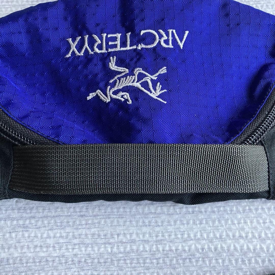 オールドアークテリクス ARCTERYX アーバンファニー コバルトブルー