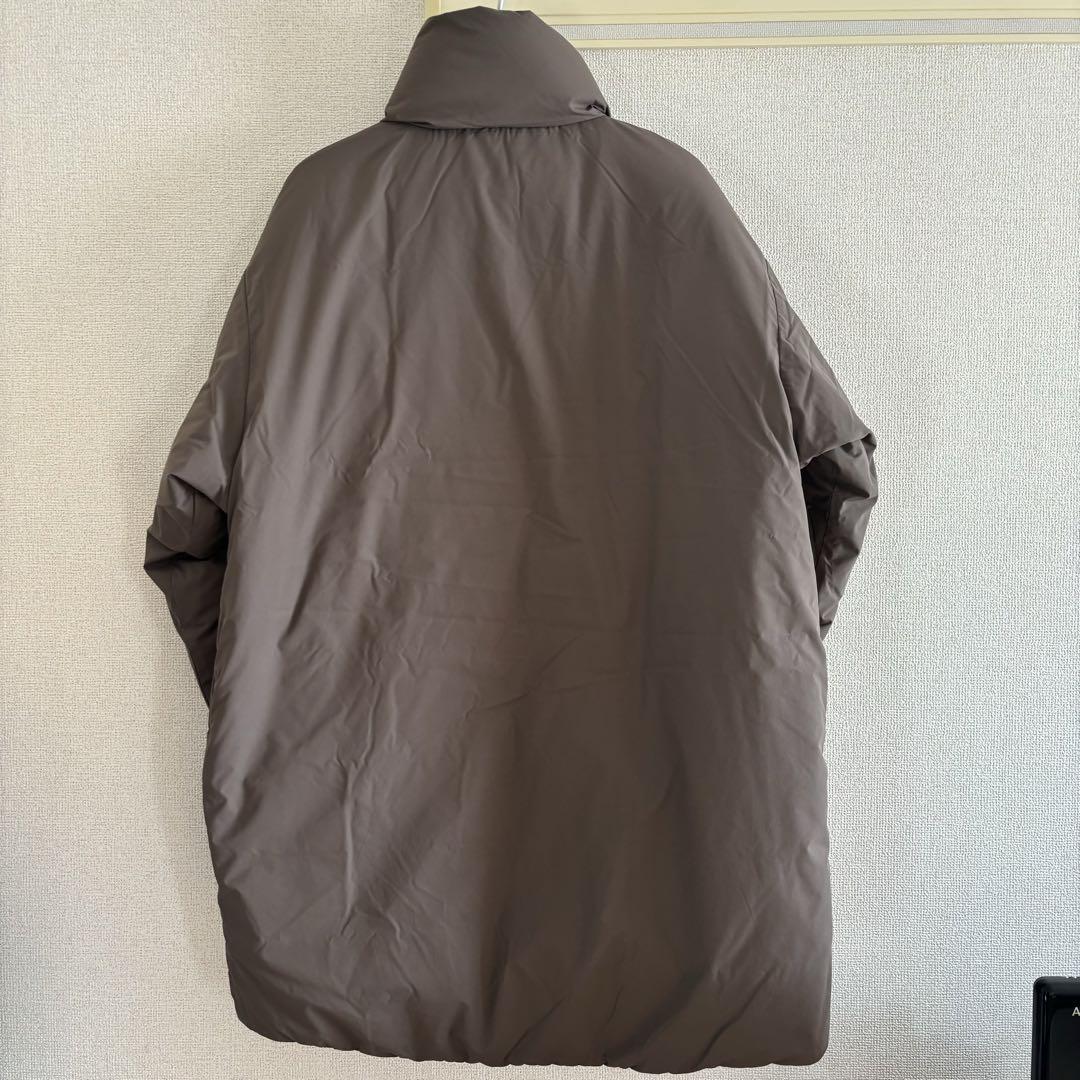 無印良品 水を弾くスタンドカラーダウンコート グレイッシュ