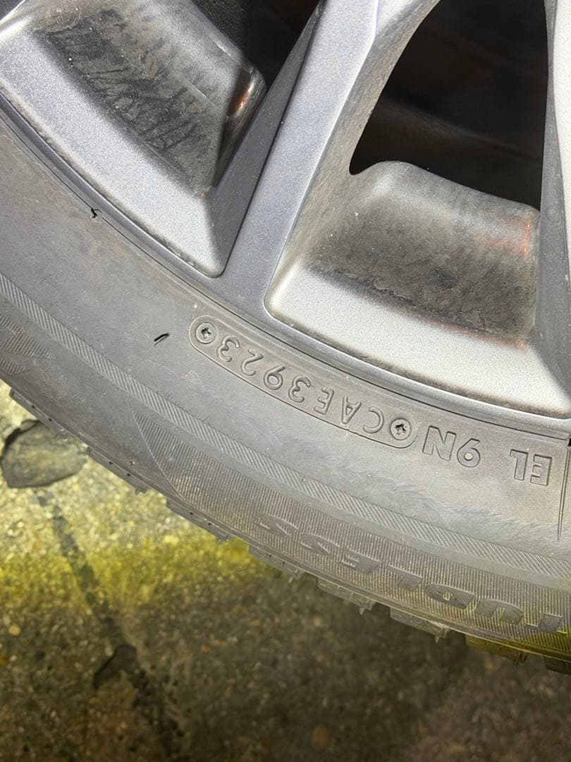 15インチ スタッドレスタイヤ4本セット BS VRX2 15インチ スタッドレスタイヤ4本セット BS VRX2