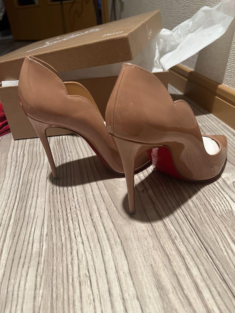 新品未使用　クリスチャンルブタン　パンプス