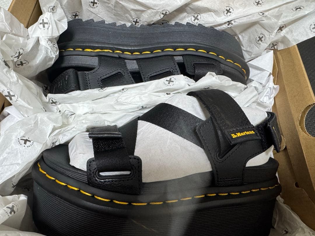 Dr.Martens サンダル