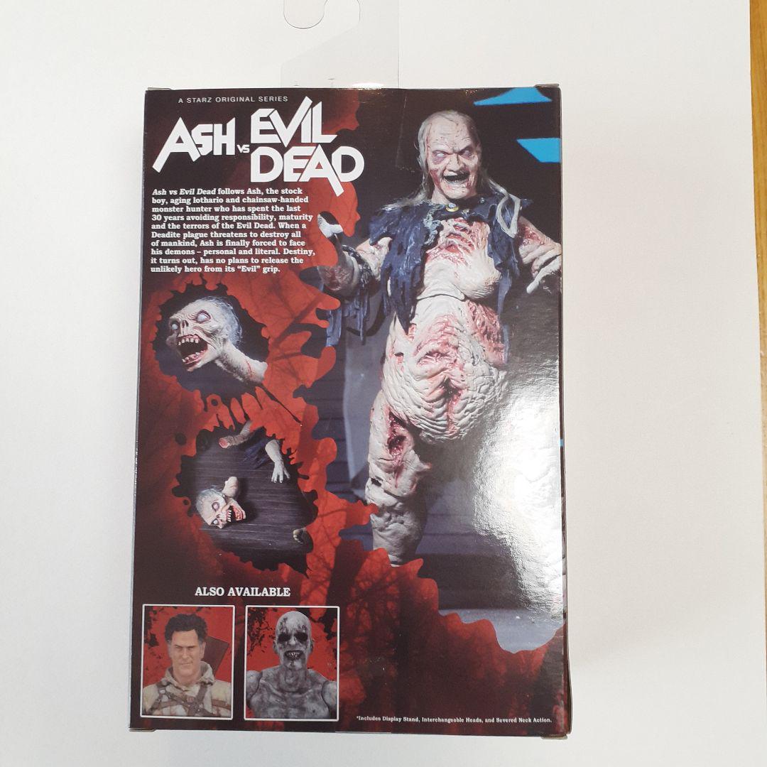 ネカ　死霊のはらわた　ヘンリエッタ　未開封‼️　新品‼️　NECA　レア‼️