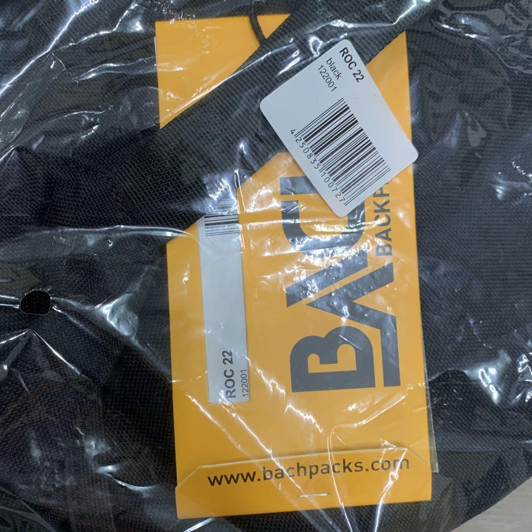 22 Black