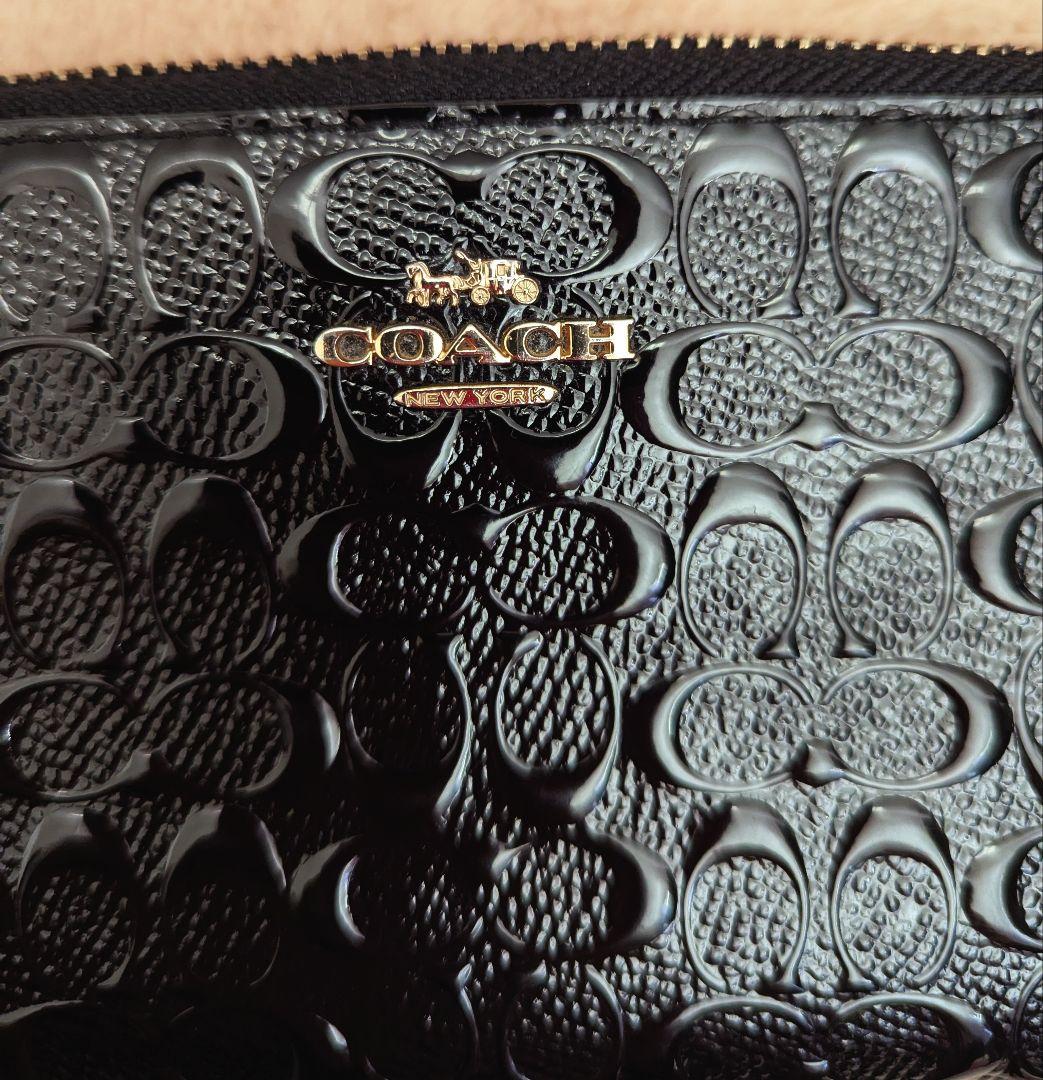 COACHコーチ　長財布　ラウンドジップ　ブラック　パテントレザー