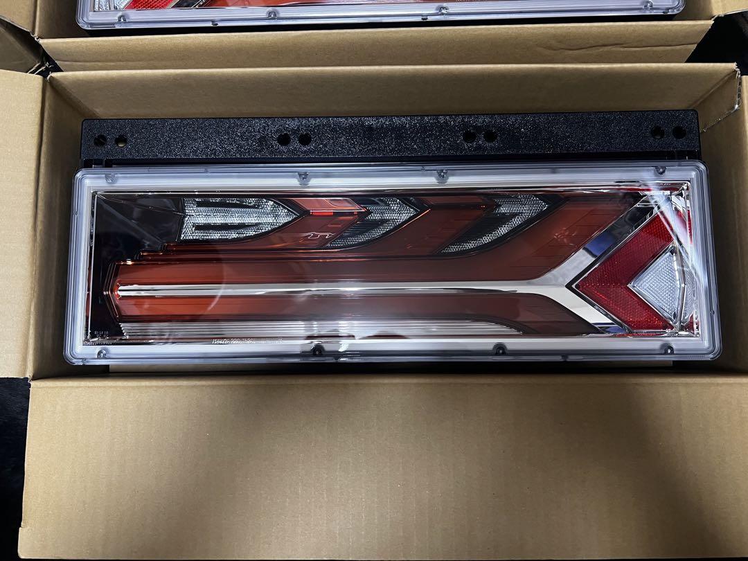 小糸製作所　流鏑馬シーケンシャルターン　メッキバージョン　左右セット