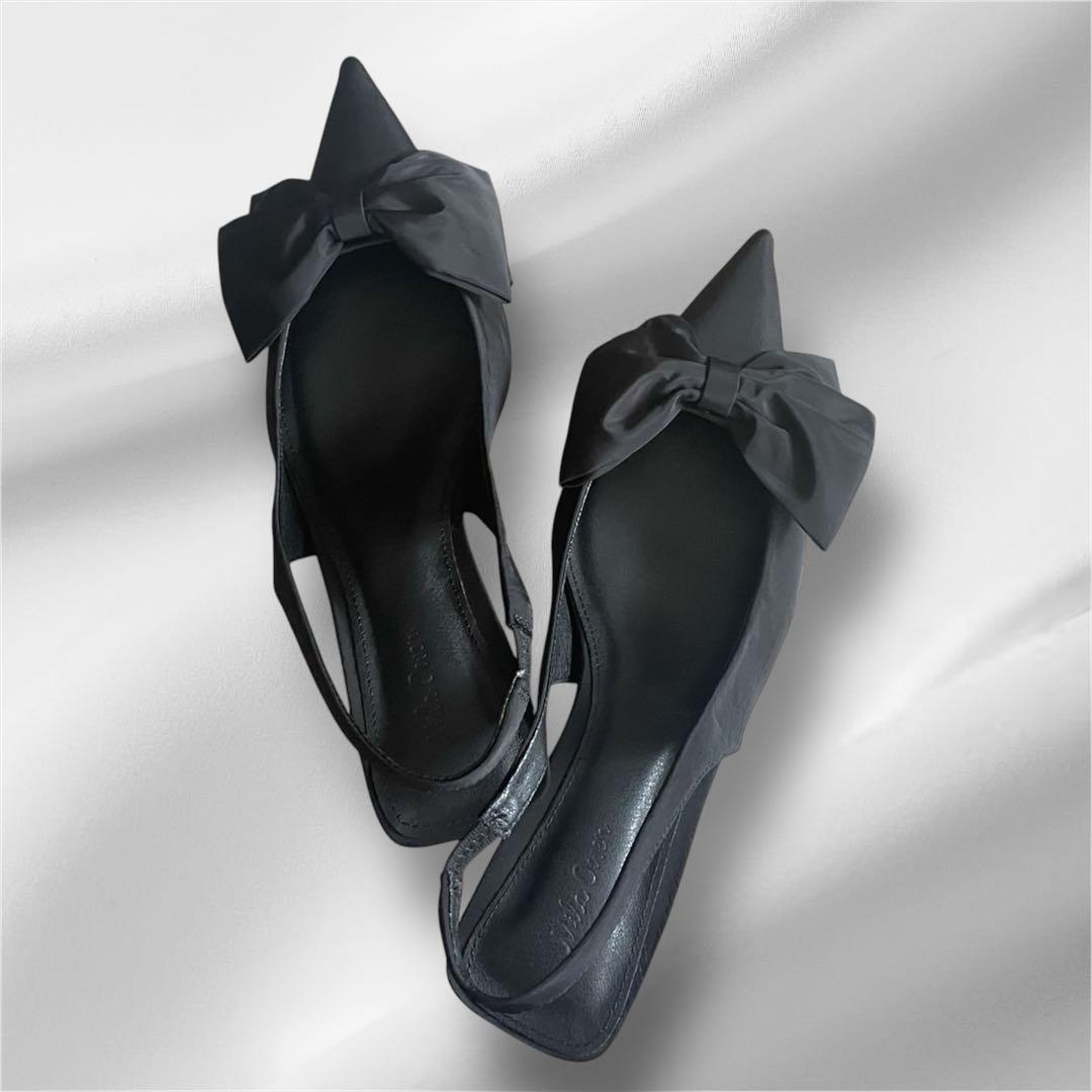 美品 ミラオーウェン 黒リボン バックストラップ ポインテッド