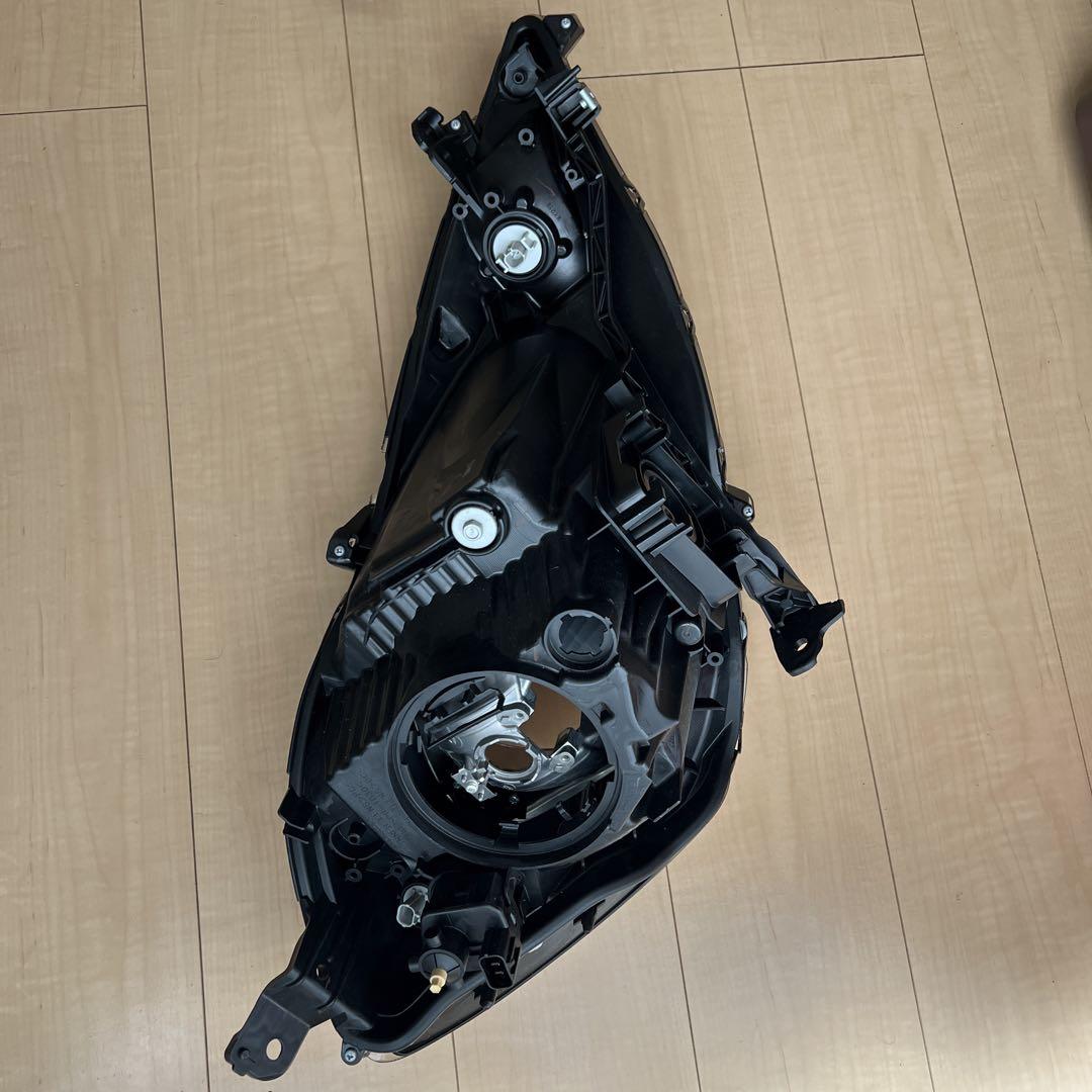 ホンダフィットGE系後期純正左右ヘッドライト
