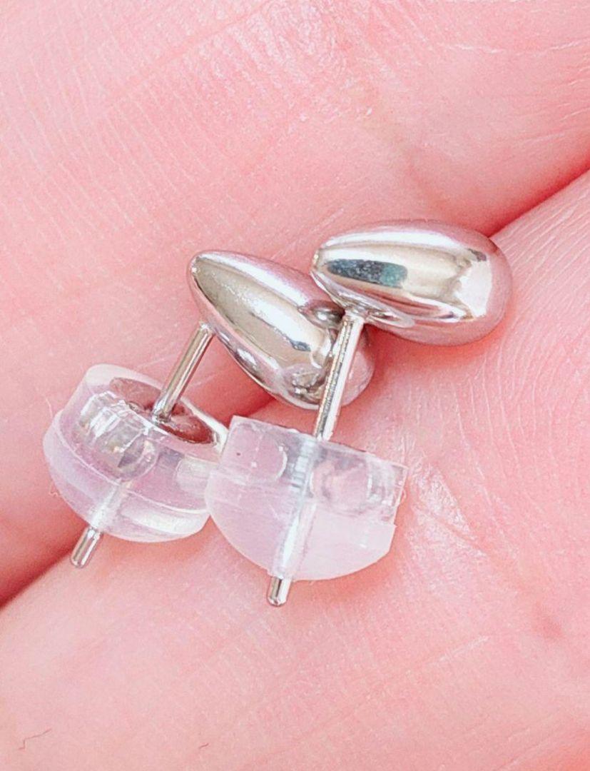 未使用品 pt900 しずく形 ピアス アクセサリー