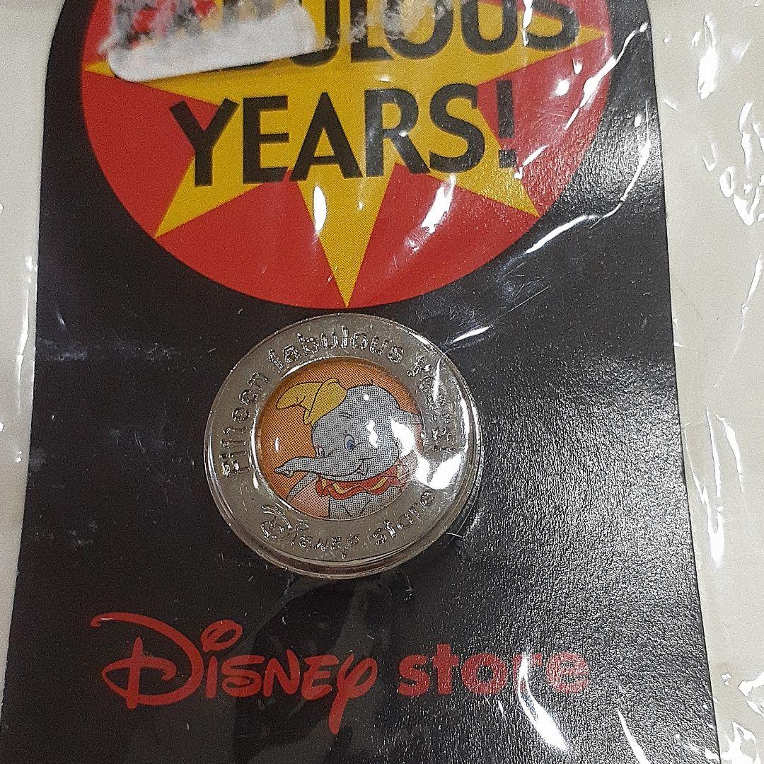 コンプ】ディズニーストア 15周年 飾りボタンコレクション | svdesign