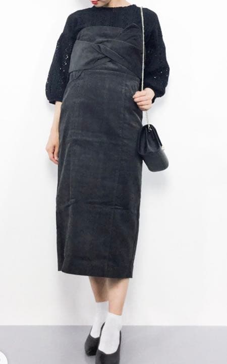 メルカリ アーバンリサーチ 18a Wリボンビスチェワンピース ロングワンピース 1 500 中古や未使用のフリマ