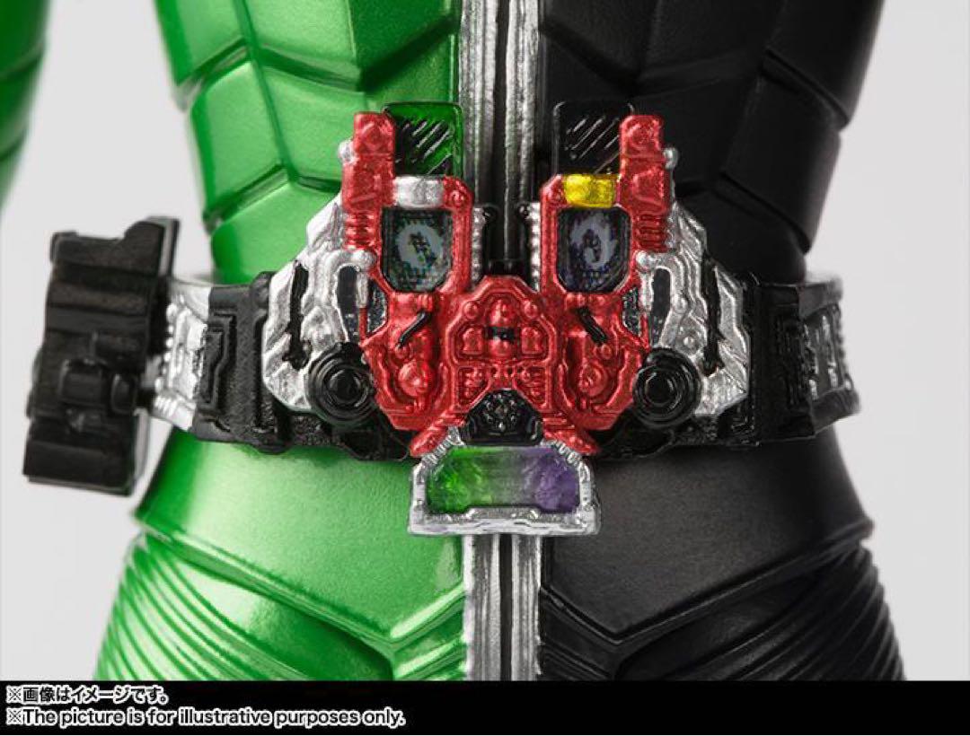 S.H.フィギュアーツ（真骨彫製法） 仮面ライダーW サイクロンジョーカー
