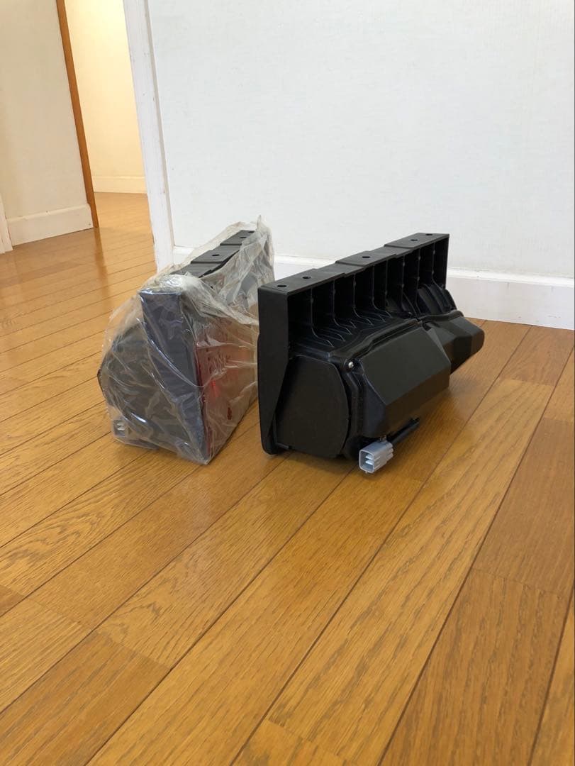 日野レンジャー純正テールランプセット