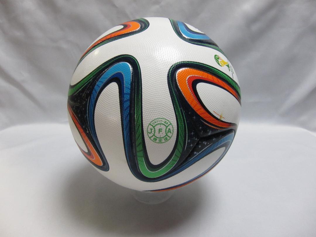 大切な人へのギフト探し アディダス Brazuca ブラズーカ ボール サッカー フットサル 12 628 Ccg Org Br