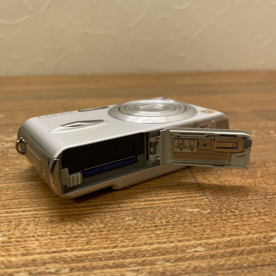 Panasonic DMC-FX80 コンパクトデジタルカメラ 完動品