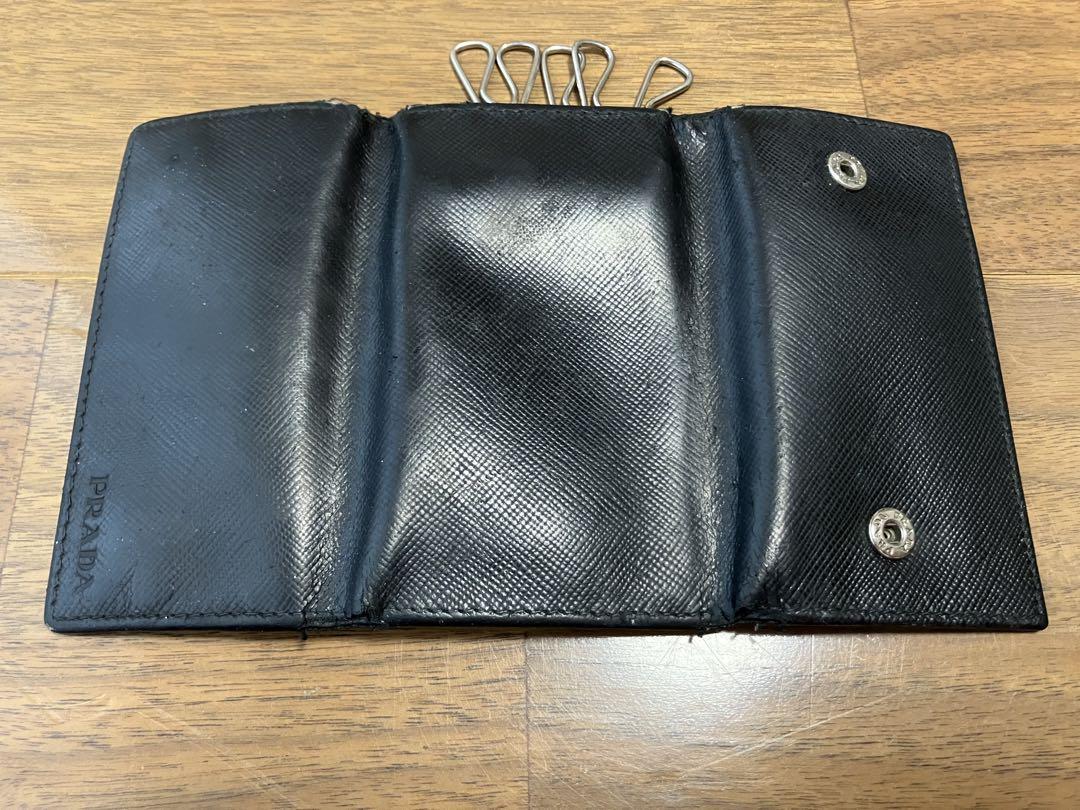 PRADA ブラック レザー キーケース - メルカリ