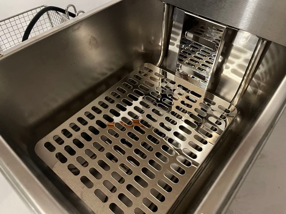 TB卓上型電気フライヤー TBEF-7 業務用 2点セット TB卓上型電気フライヤー TBEF-7 業務用 2点セット