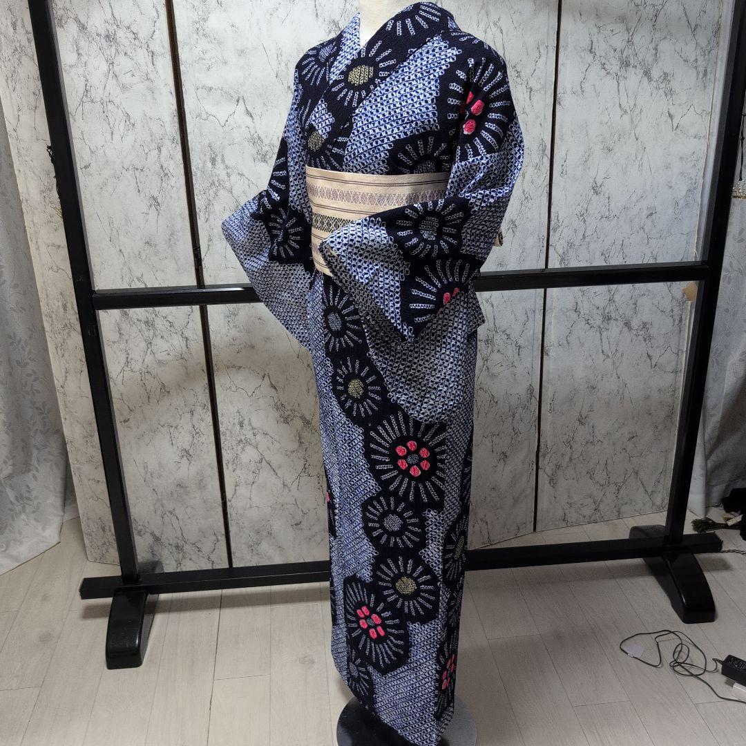 ぴ様高級有松絞り浴衣　　大人可愛い浴衣
