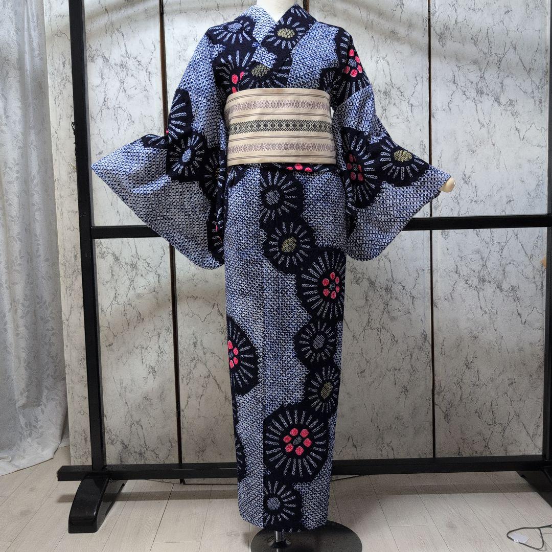 ぴ様高級有松絞り浴衣　　大人可愛い浴衣
