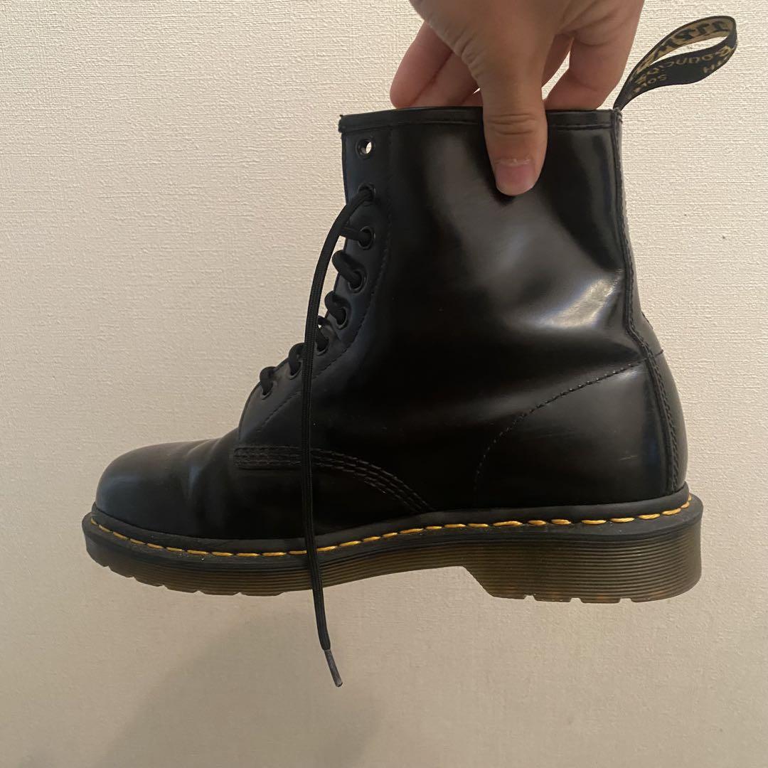 Dr. Martens ブラック 8ホールブーツ