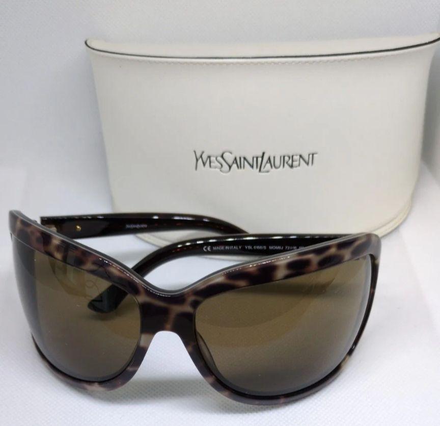 Yves Saint Laurent イヴサンローラン サングラス ケース付き
