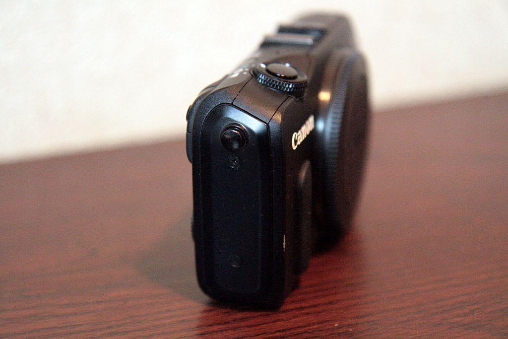 Canon EOS M ミラーレス一眼 付属品多数 ブラック