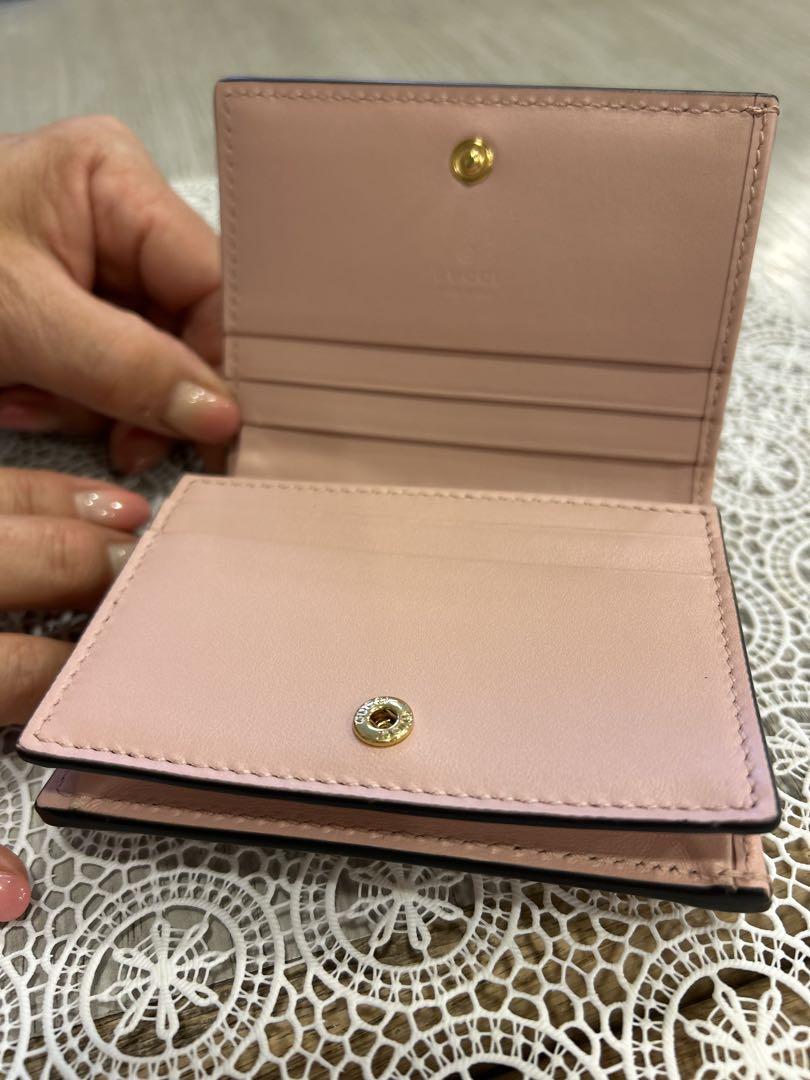 グッチ二つ折り財布