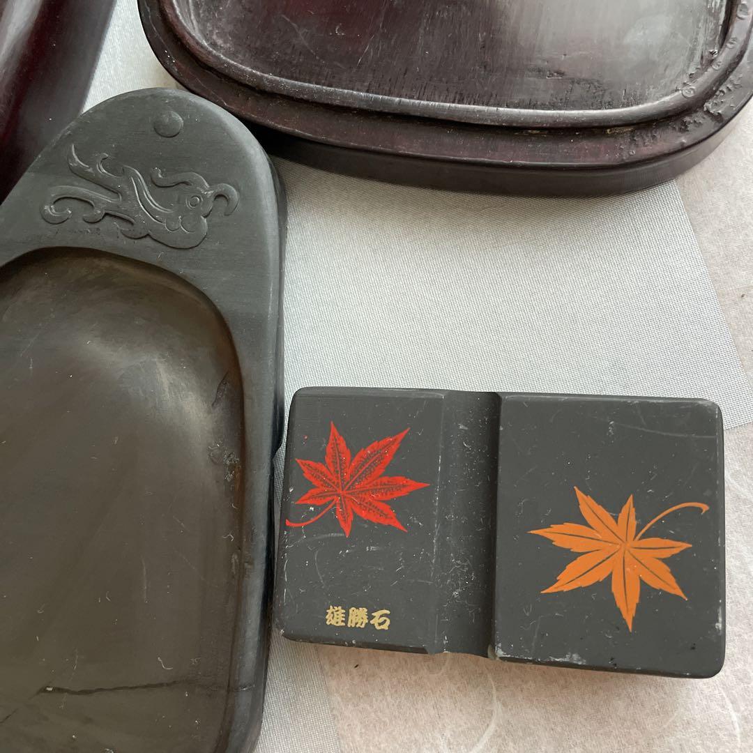 書道　高級硯　掘り絵入り　筆置き文鎮