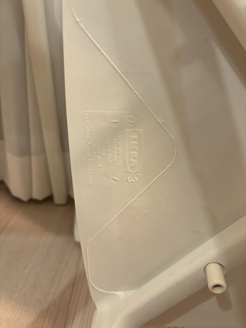 IKEA ダイニングチェア　JANINGE ヤニンゲ　アームレスト付き　2脚