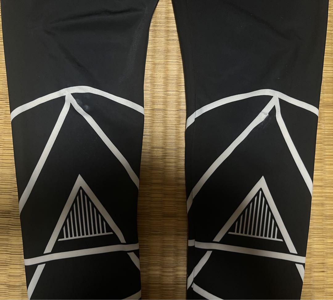 ‼️最終価格　one ok rock レア　キーフック　ラババン　レギンス　ピアス
